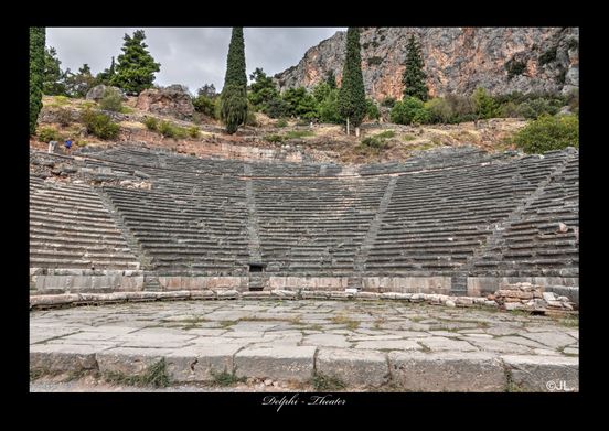 Delphi-Theater2